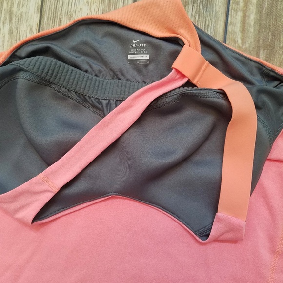 Nike Dri-Fit Racerback Tank Large - Picture 3 of 5